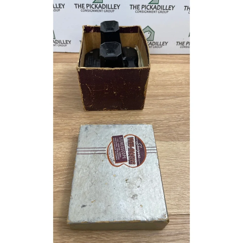 Vintage Sawyers View-Master Stereoscope Model B Black 3D Viewer w Original Box